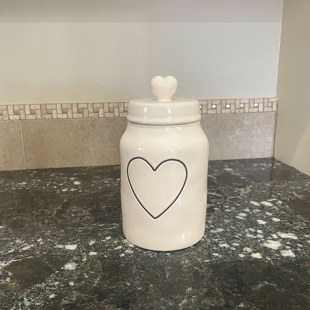 NEW Rae Dunn Love Canister Kitchen Decor.